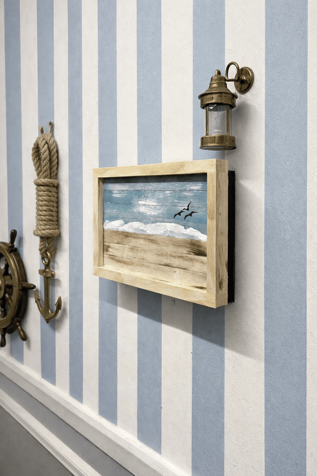Small Beach Hidden Gun Decor
