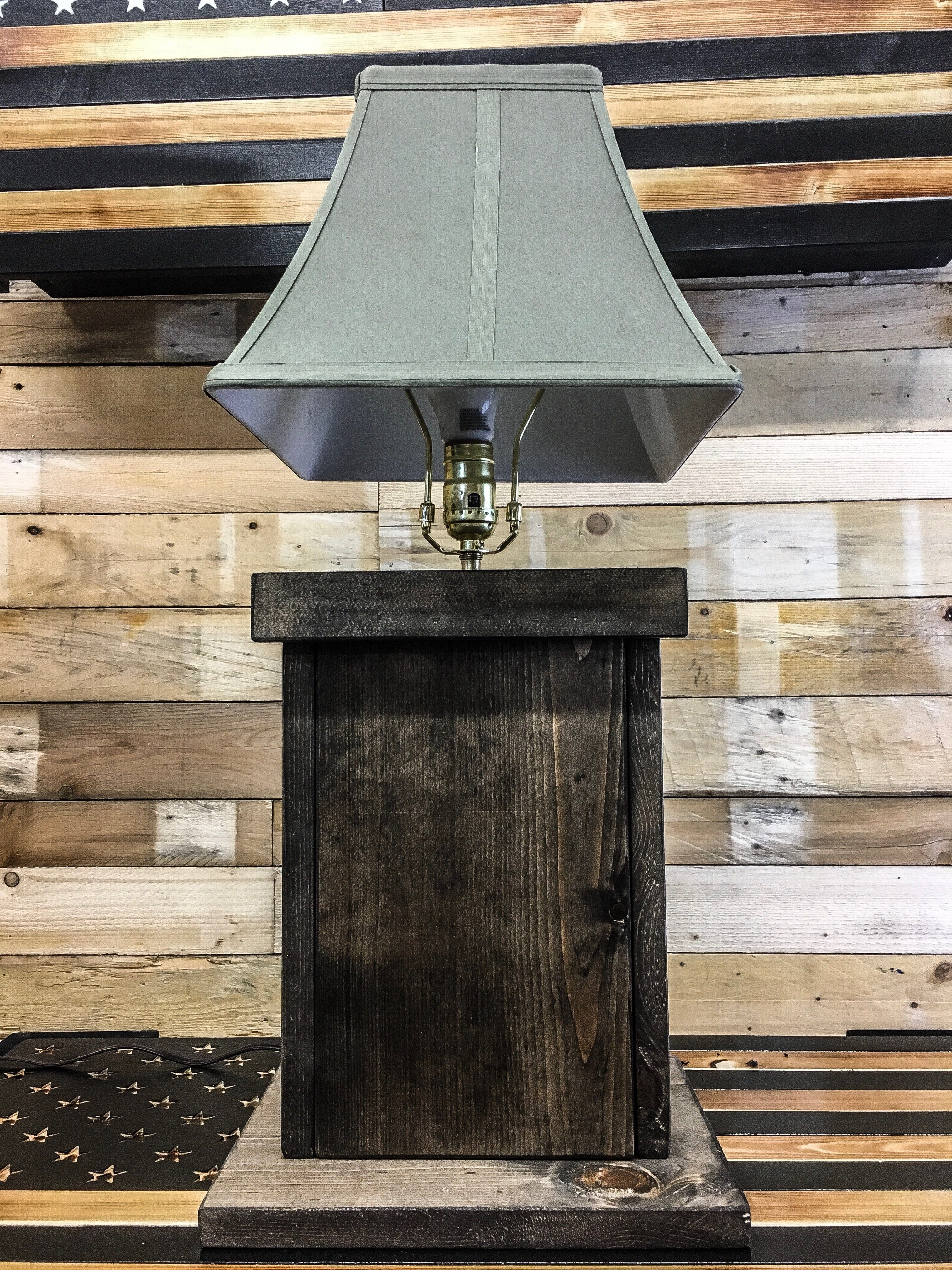 Concealment Lamp
