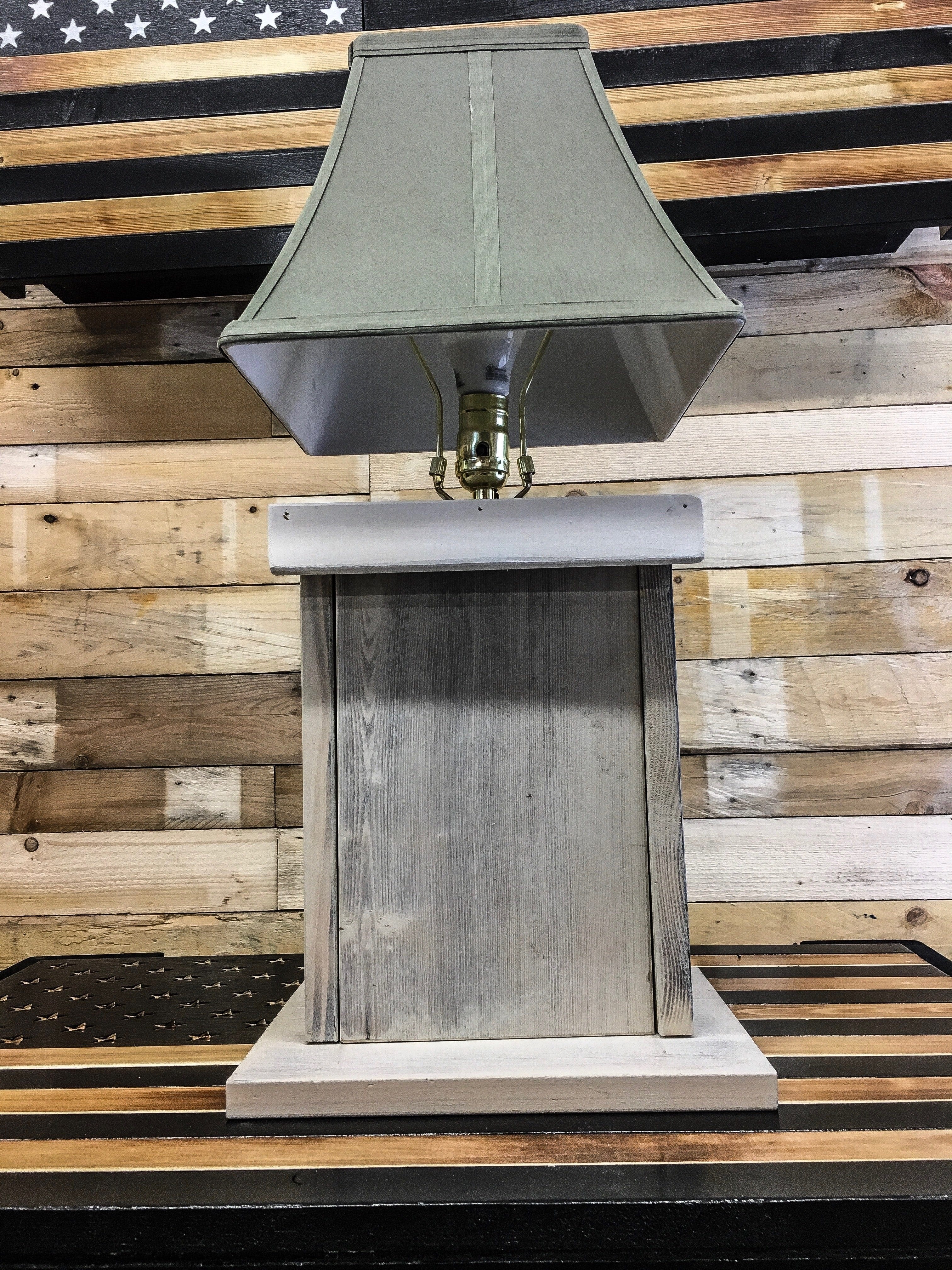 Concealment Lamp